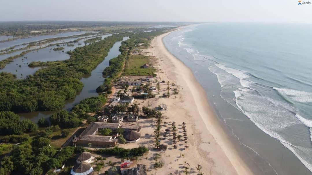 Santana Beachclub Sanyang Exterior foto