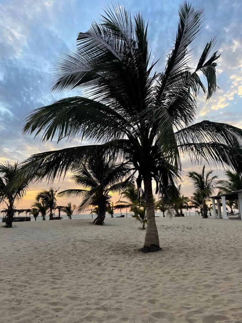 Santana Beachclub Sanyang Exterior foto